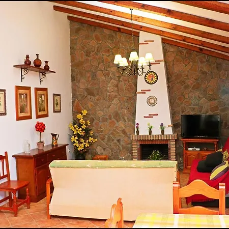 Con Piscina En Roche Viejo 콘일데라프론테라