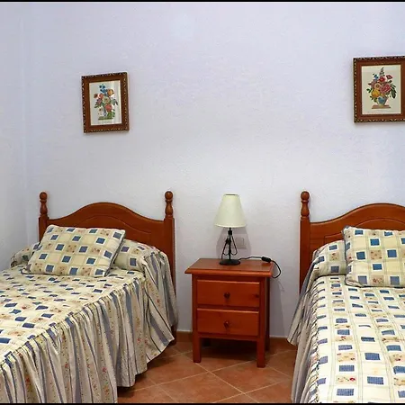 샬레 Con Piscina En Roche Viejo 콘일데라프론테라